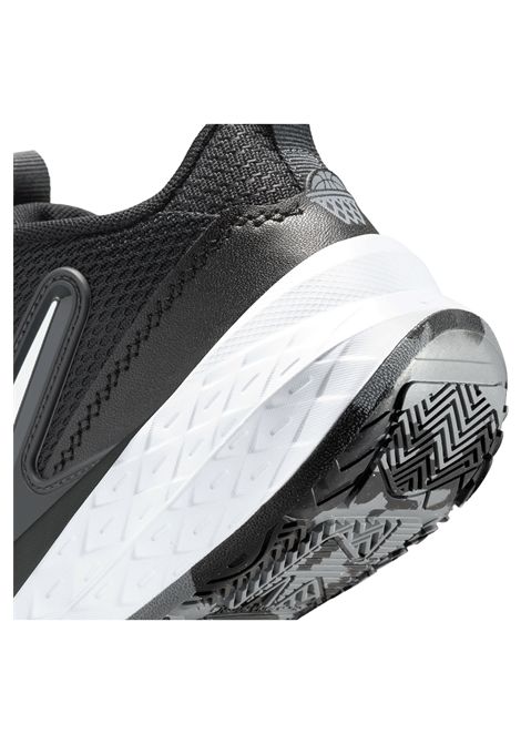 Nike Team Hustle D 12 Basketball Shoes White Black Kids NIKE | Sneakers | HF6280-002