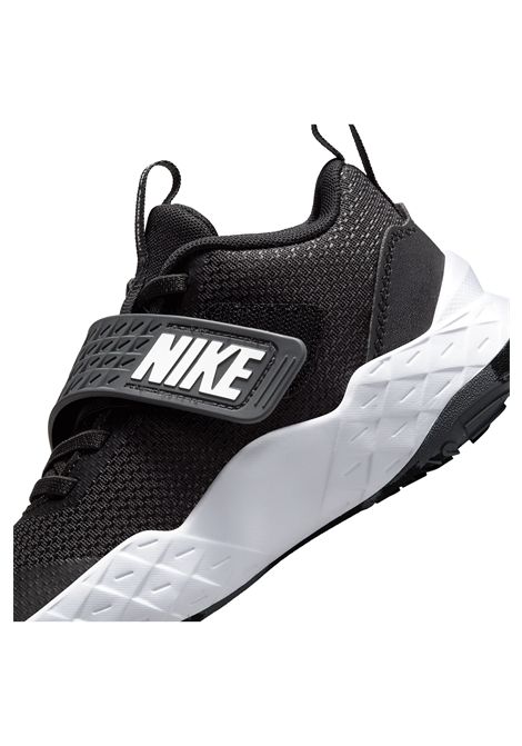 Nike Team Hustle D 12 Basketball Shoes White Black Kids NIKE | Sneakers | HF6280-002