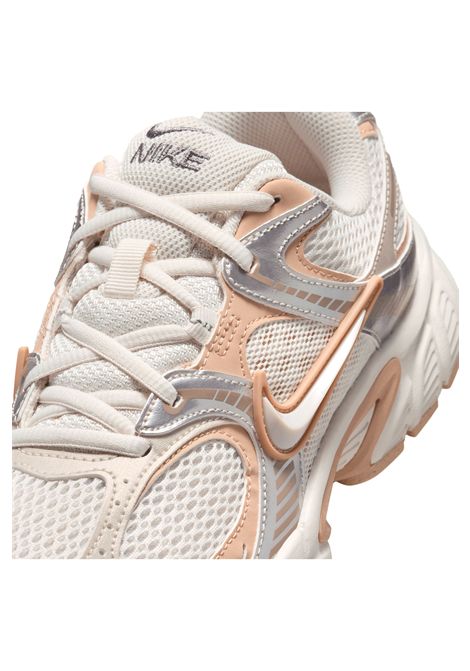 Nike V5 RNR Shoes Phantom Chalk Shimmer Women NIKE | Sneakers | HQ7901-012