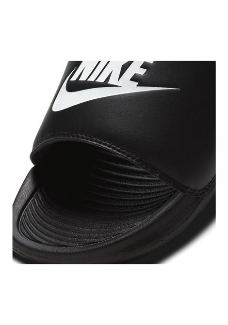 Ciabatte Nike Victori One Slide Nero Bianco Donna NIKE | Ciabatte | CN9677-005
