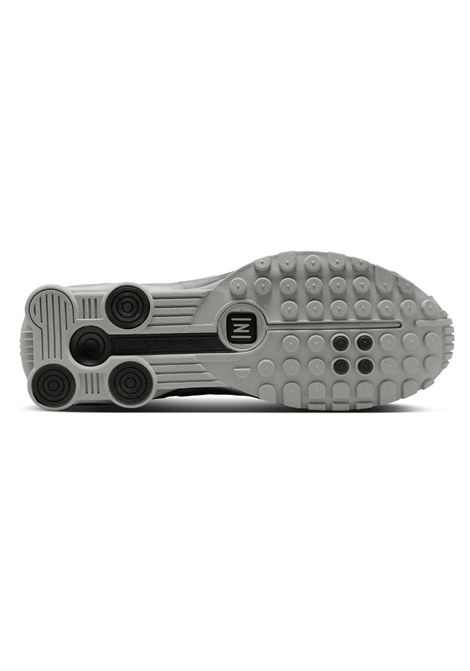 Nike Shox R4 Shoes Grey Black Men NIKE | Sneakers | HQ1988-011